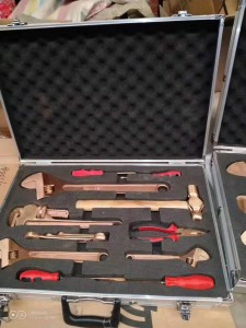 Non-sparking tools